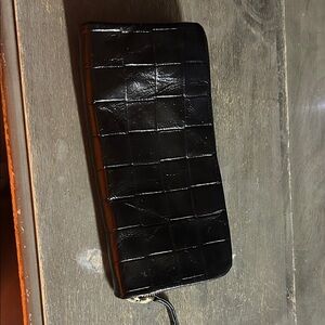 HOBO Black Leather Embossed Zip Around Accordion Wallet